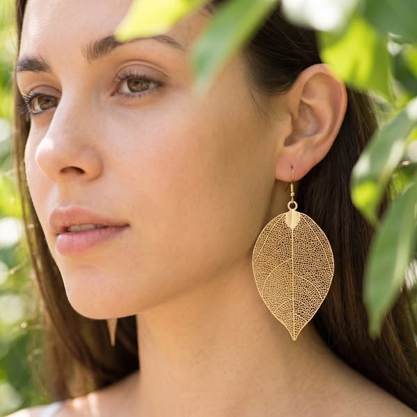 Nature-Inspired in Gold or Silver