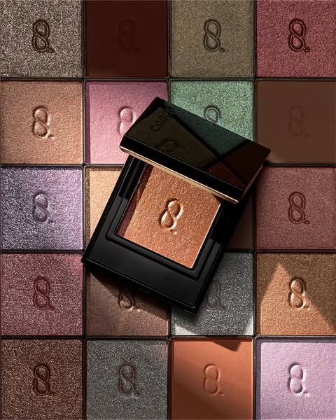 20% off Mono Look Eyes single eyeshadows