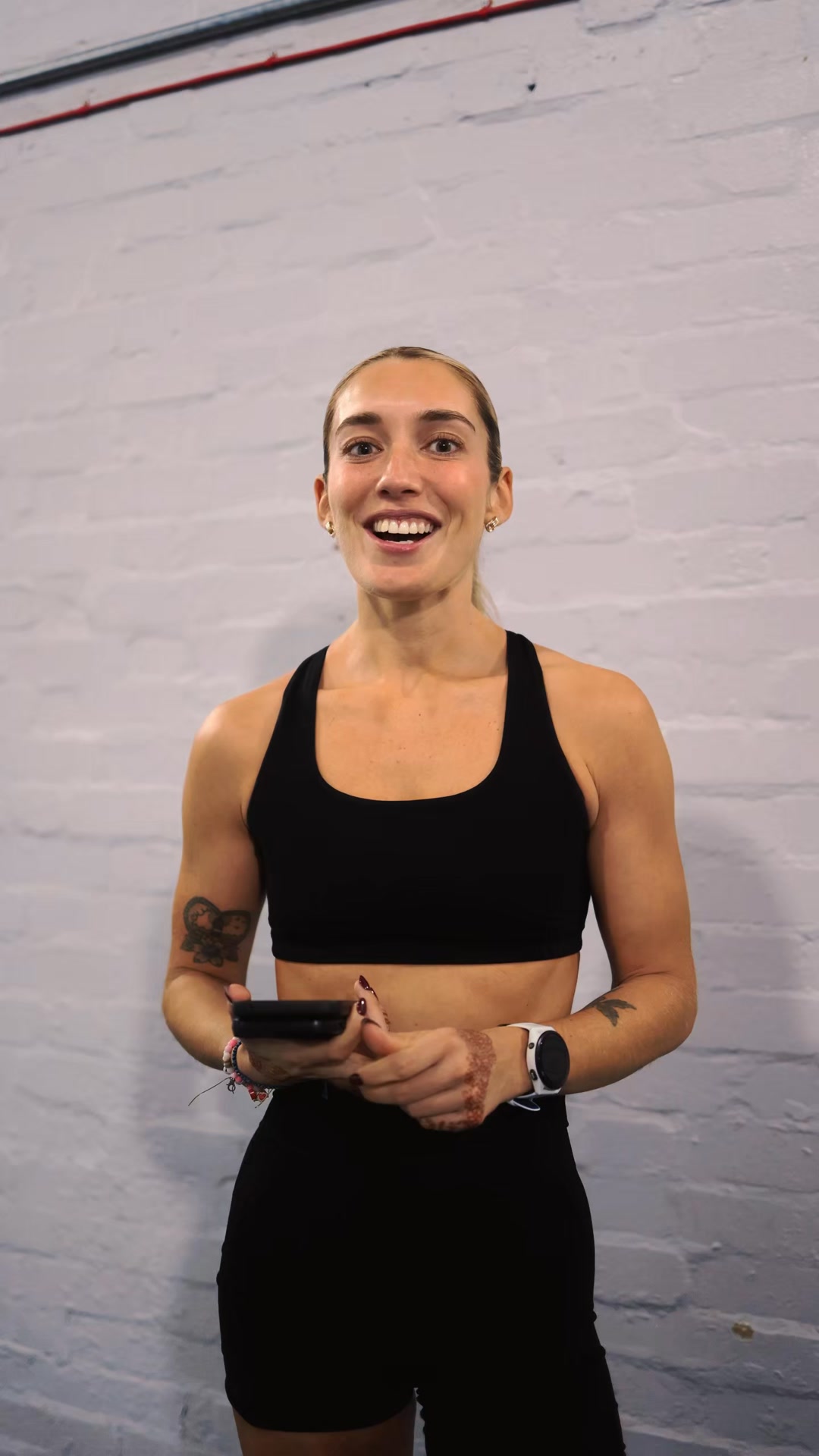Want to crush your next HYROX race? Get daily workouts tailored to your fitness level