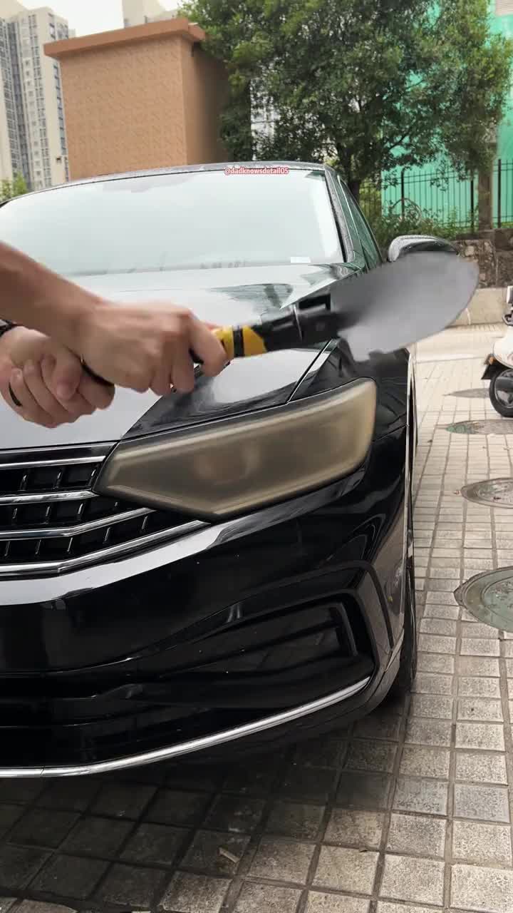Headlight Restoration Polish