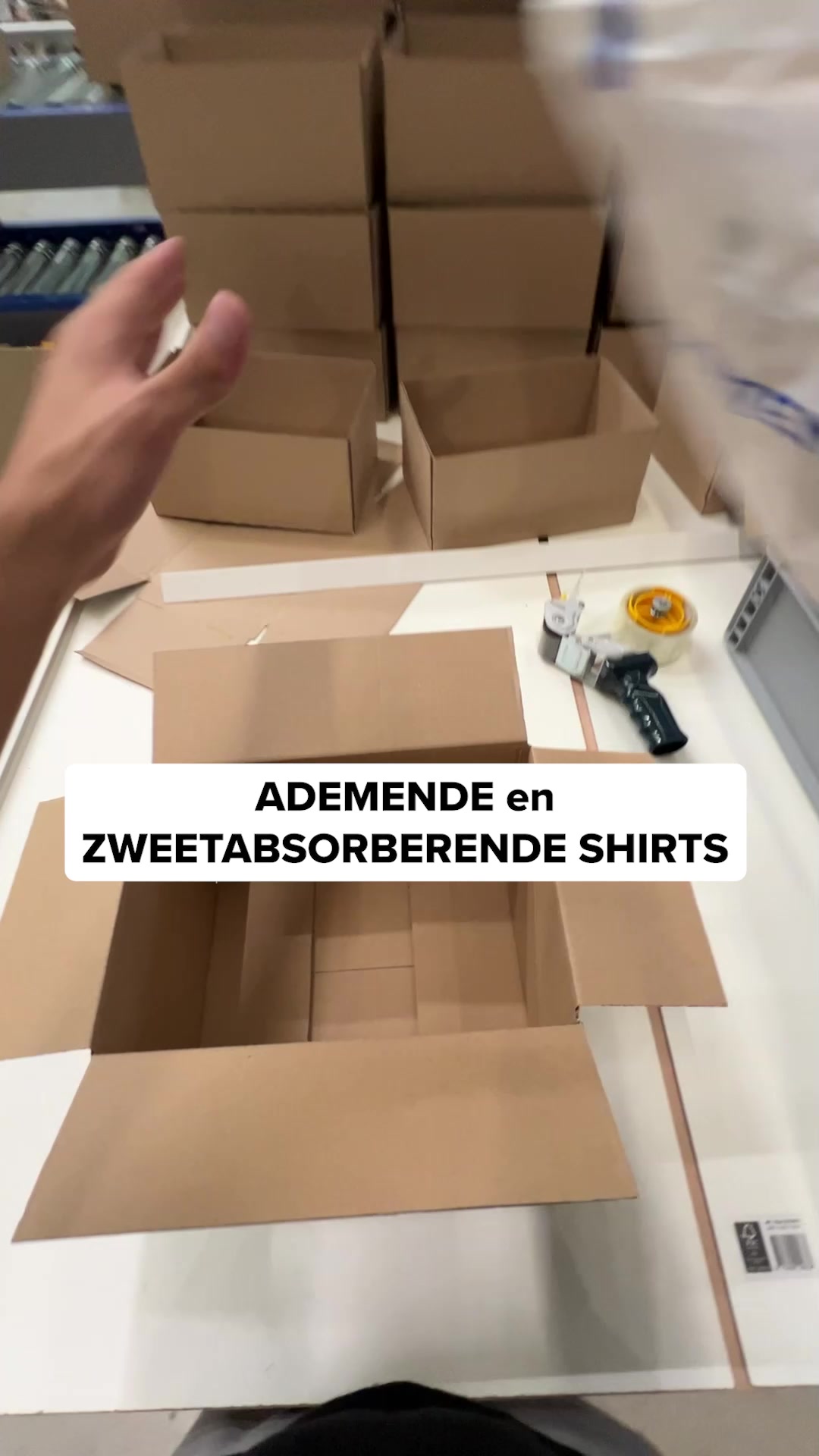 De ondershirts die na 30 jaar pas op de markt kwamen – KHAIZEN Underwear