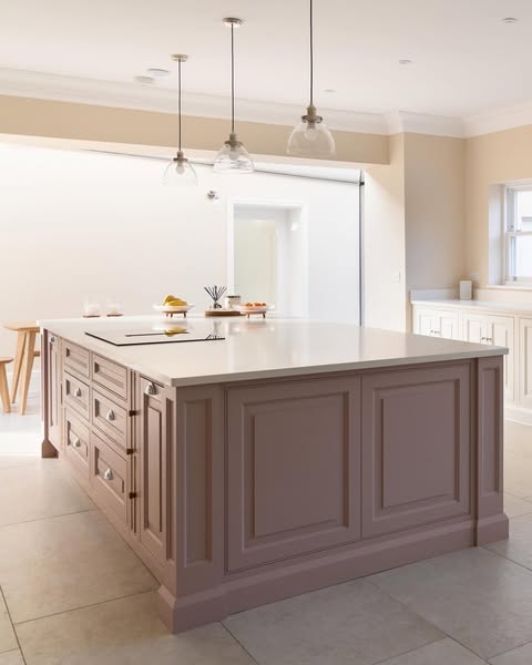 Direct-to-Consumer Worktops