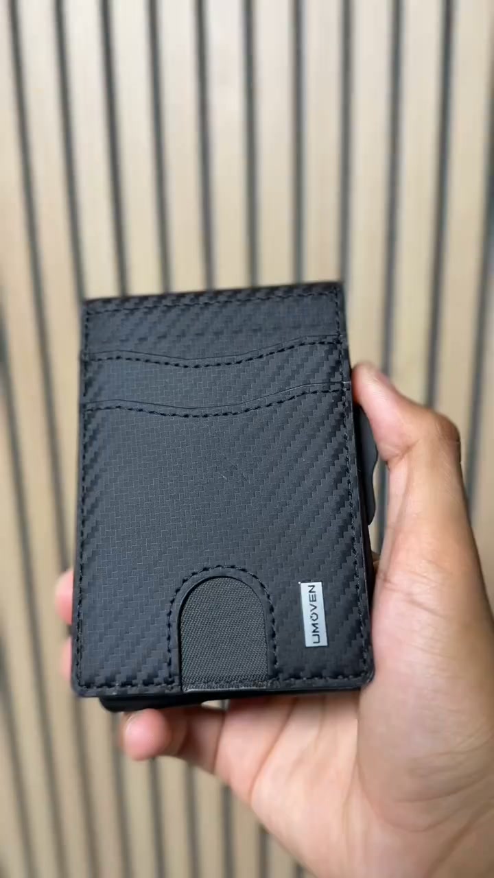 $14.99 Wallet is being snapped up