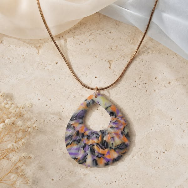 €29.90 · Collar Kaleido Halo