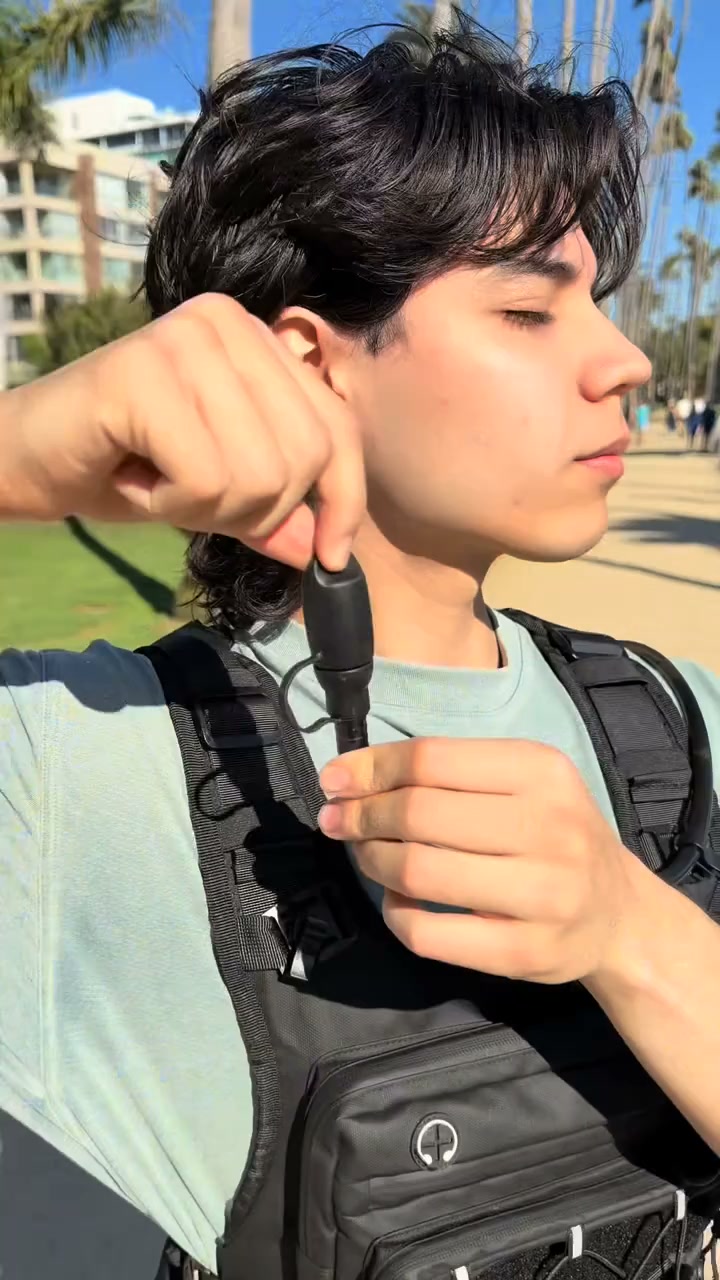Level Up Your Run: Ultimate 2L Hydration Vest