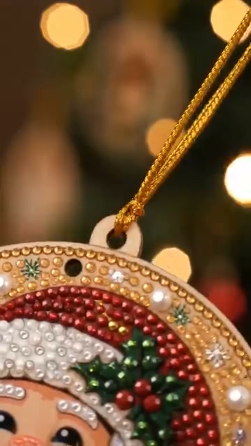 6-Pack Christmas Diamond Painting Ornament Kit | Make Beautiful Hand‑Made Decorations