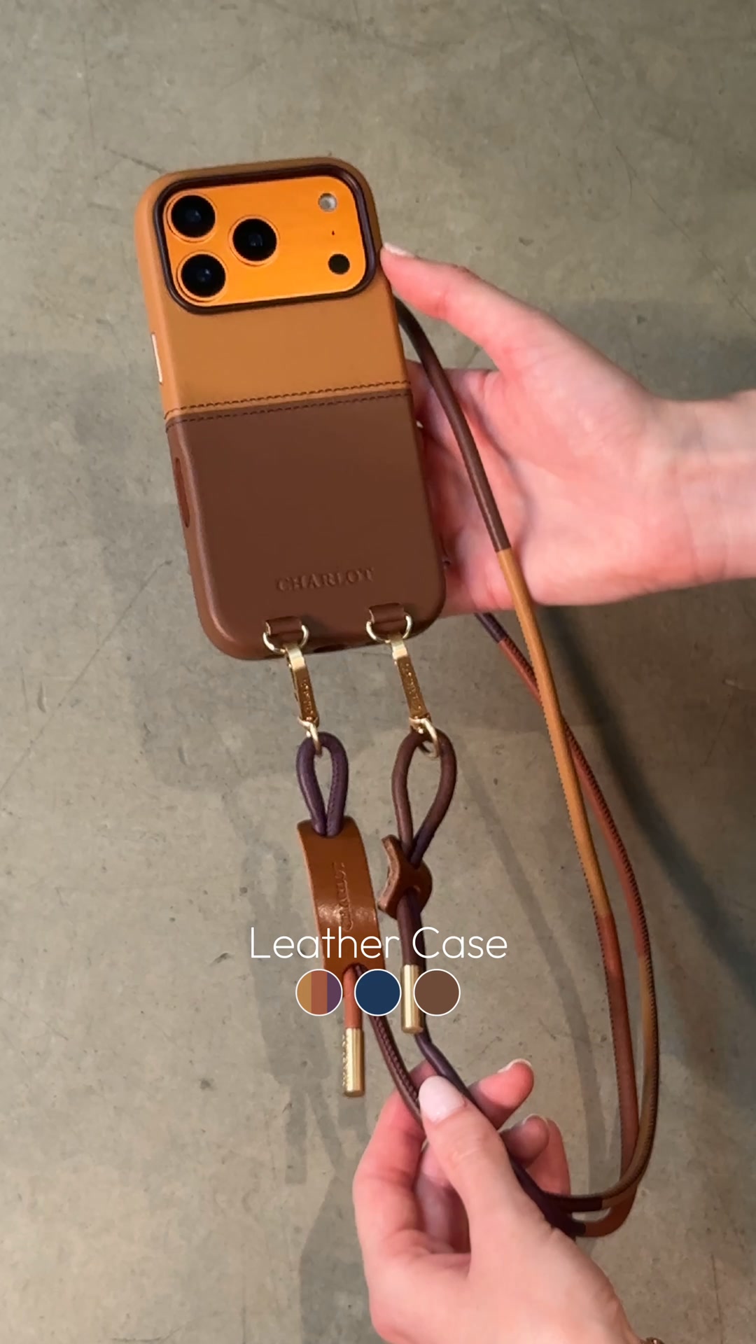 Get 1 free CHARLOT strap!