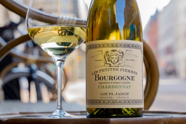 Elegant Chardonnay til skarp pris