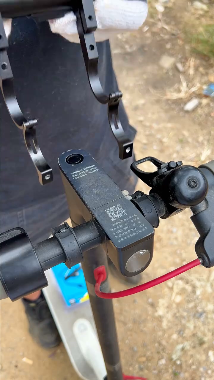 Bike Handlebar Extender – USB Power, Waterproof & Dual Mount – More Space, Cleaner Cockpit