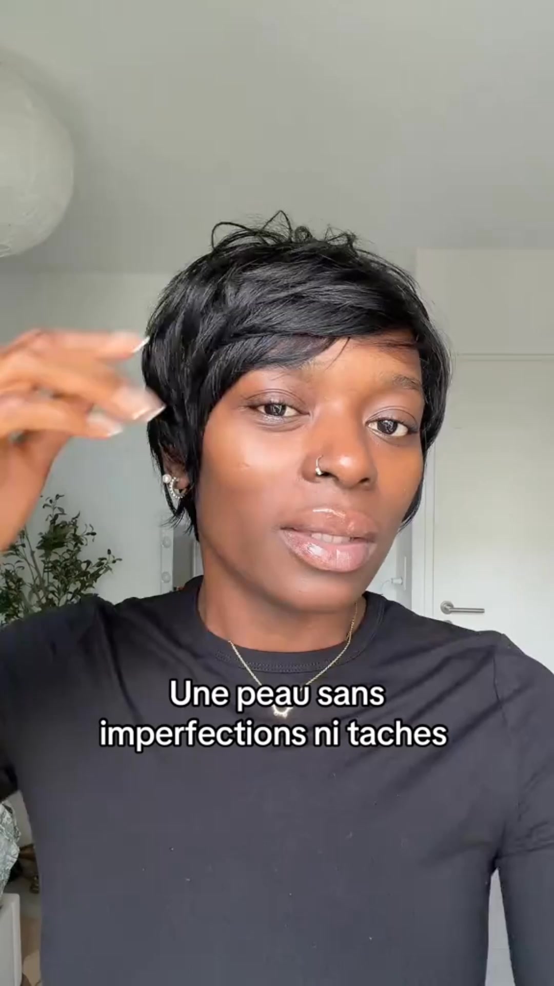 Taches pigmentaires ? Et si le problème n’était pas ta peau… mais ta routine.