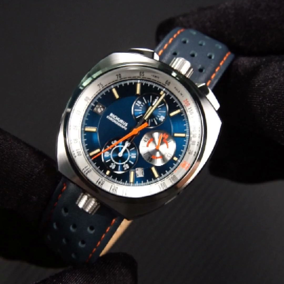 Your Daily Bull Head Chrono-15% OFF First