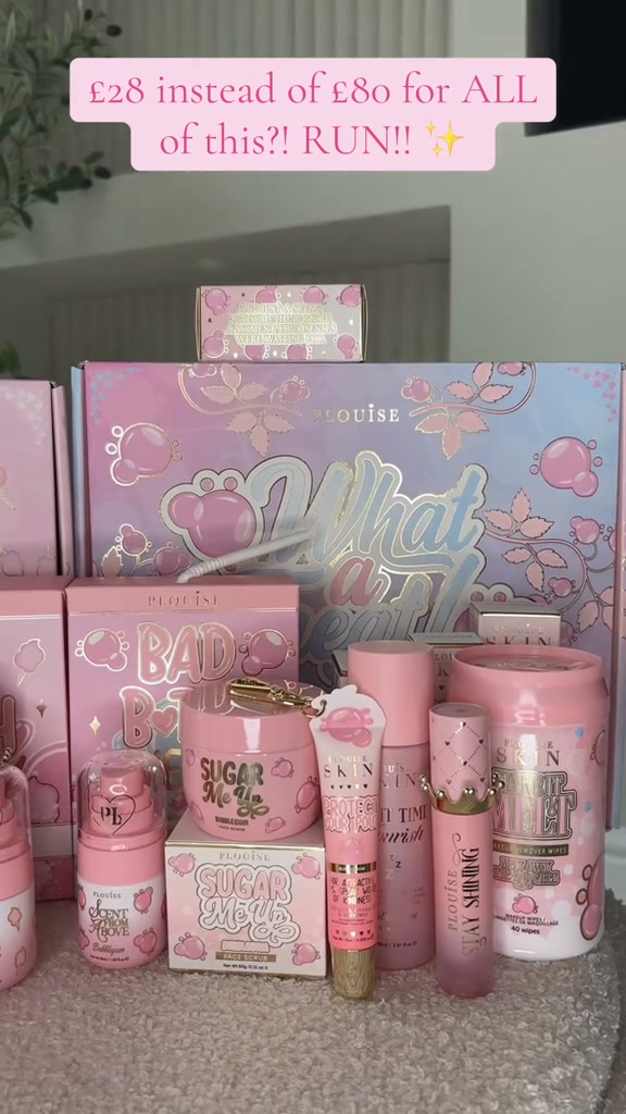 Anúncio de Plouise Makeup Academy