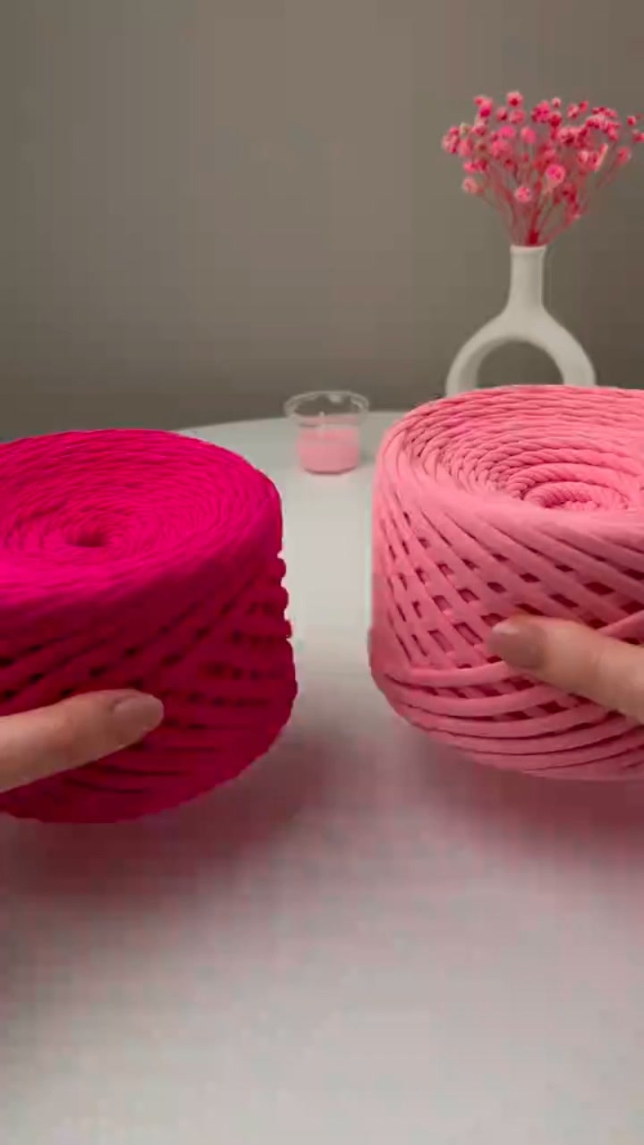 ¡Olvídate de los patrones difíciles! Aprende a crear +200 bolsas de crochet en vídeo.