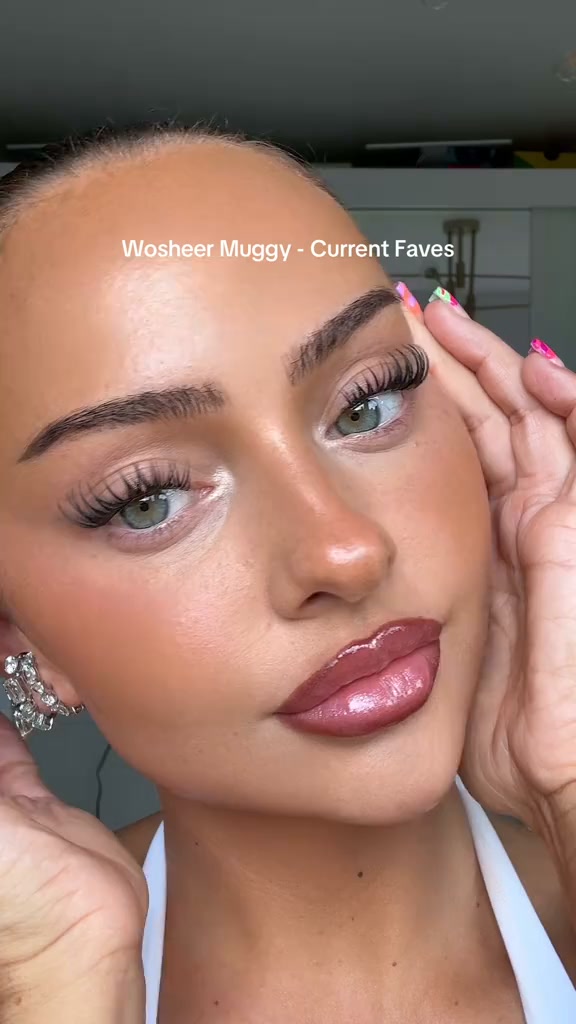 Lightweight Lashes That Last Up to 7 Days