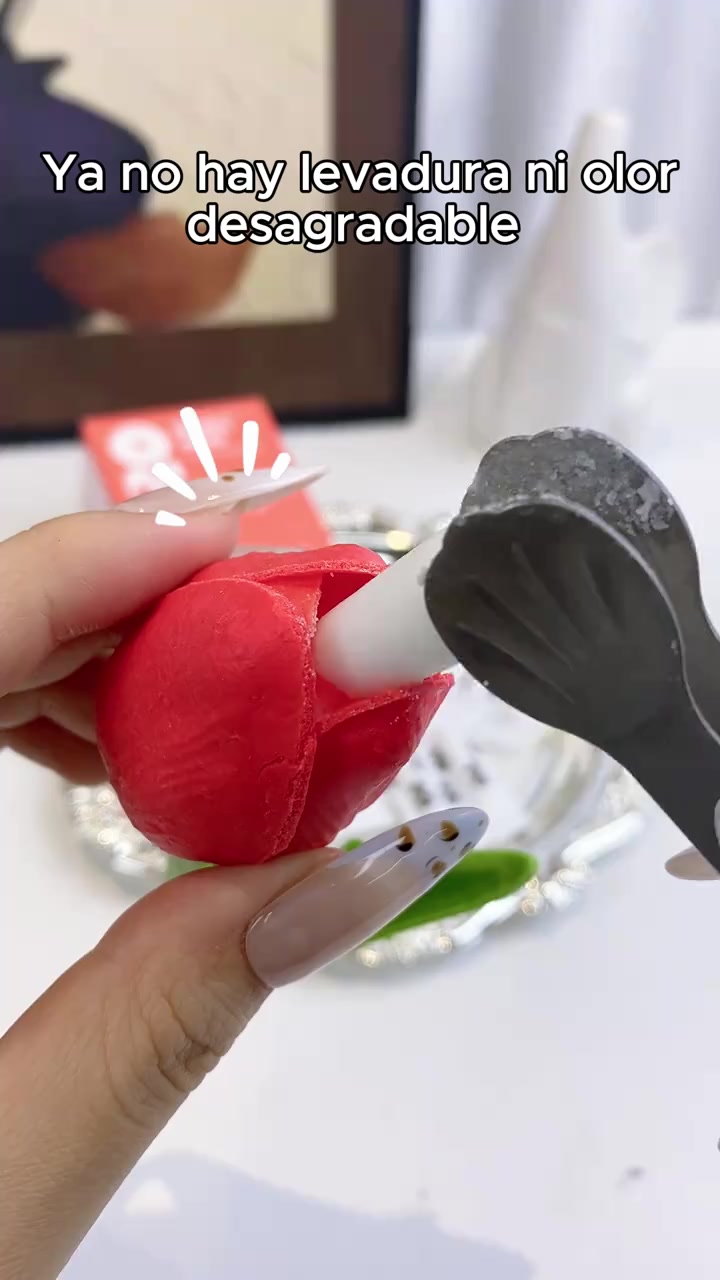 URO — Equilibrio íntimo en 24 horas. Fórmula vegana con ácido bórico + Aloe Vera.