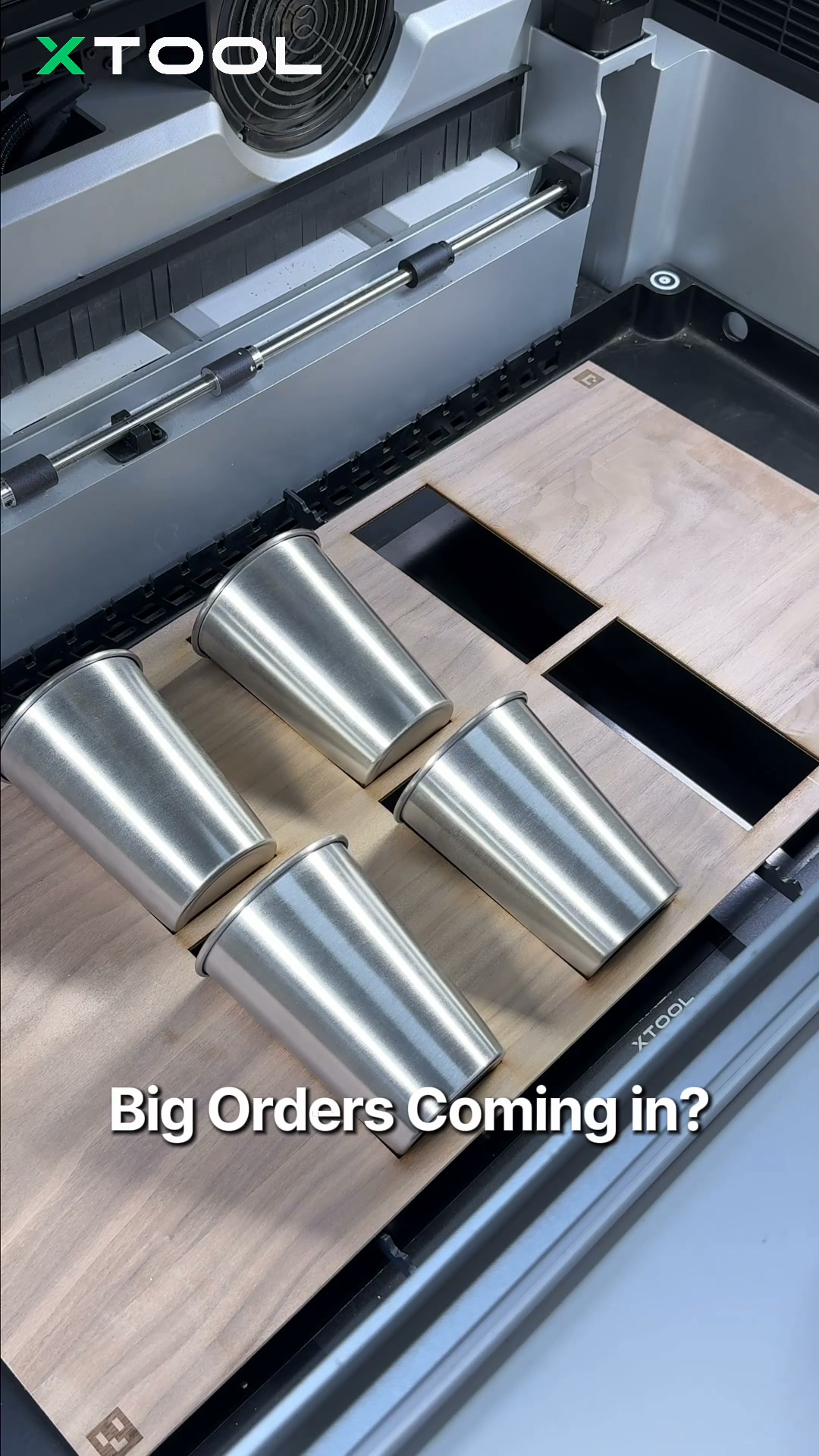 xTool X1: Batch Metal Engraving