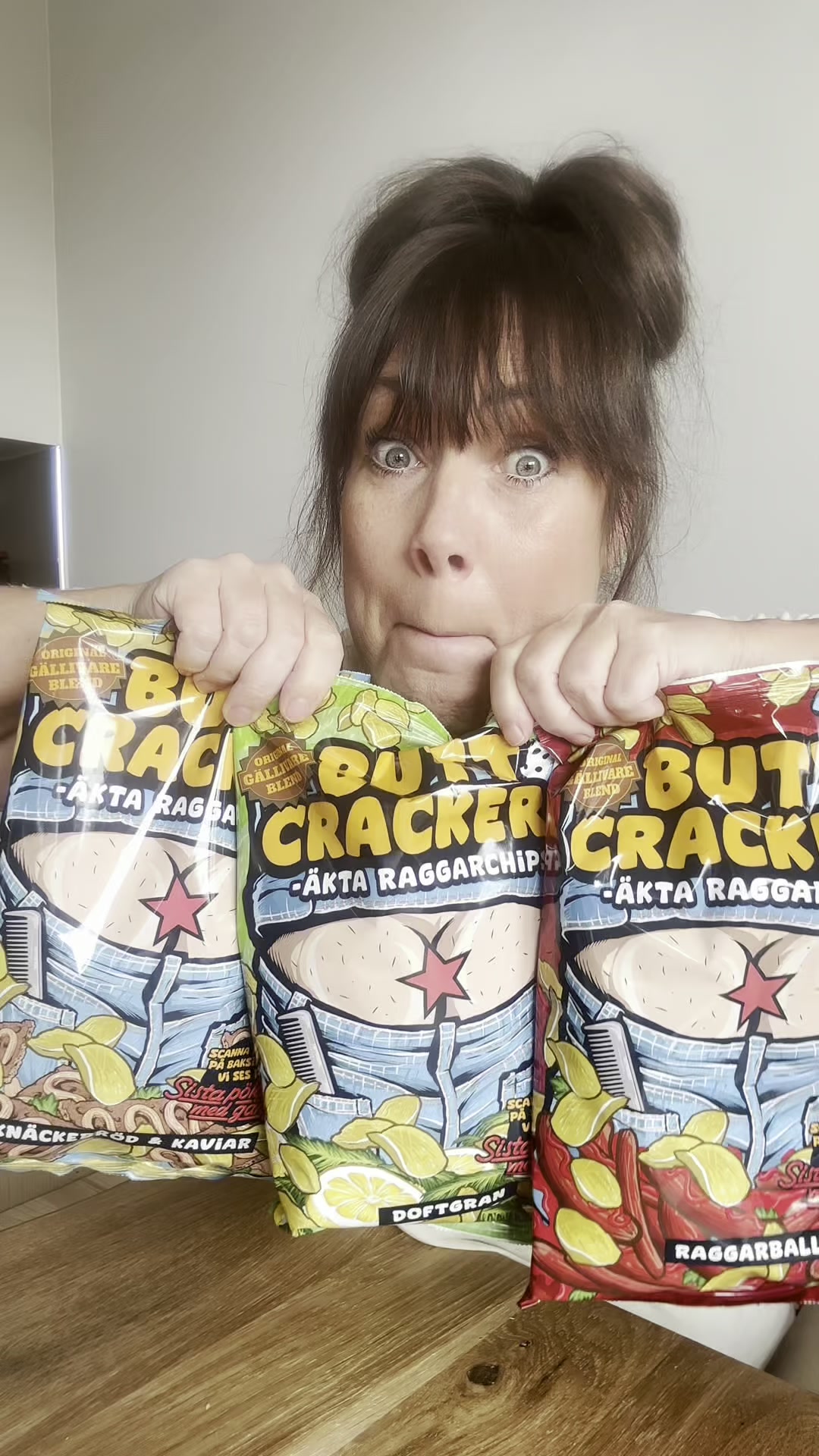 Ronny & Ragge Buttcrackers