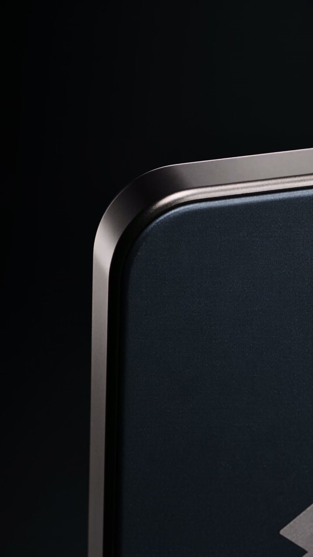 MagSafe Powerbank, nur 6,9 mm dünn