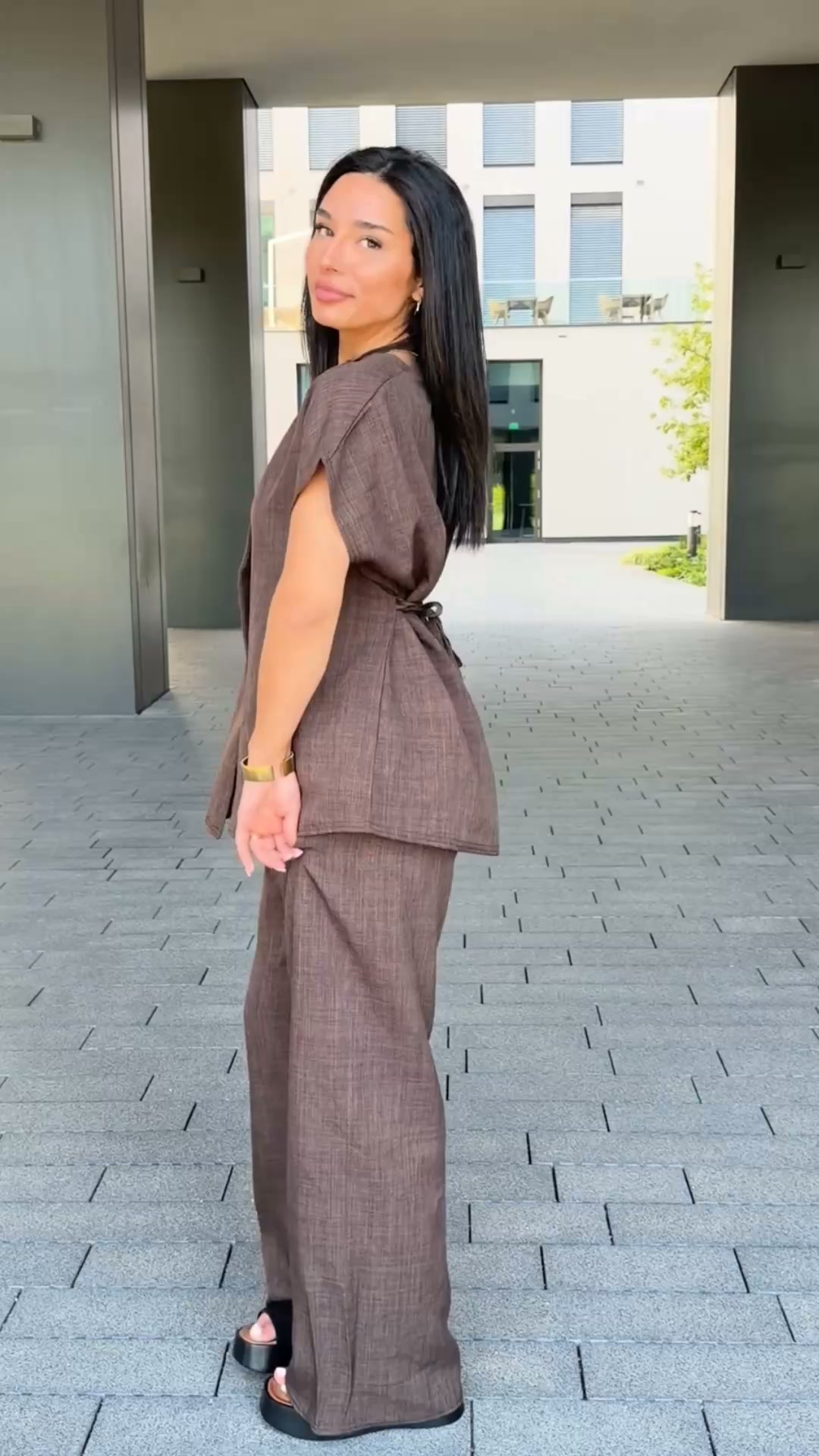 Kostenloser Versand AB 49 €