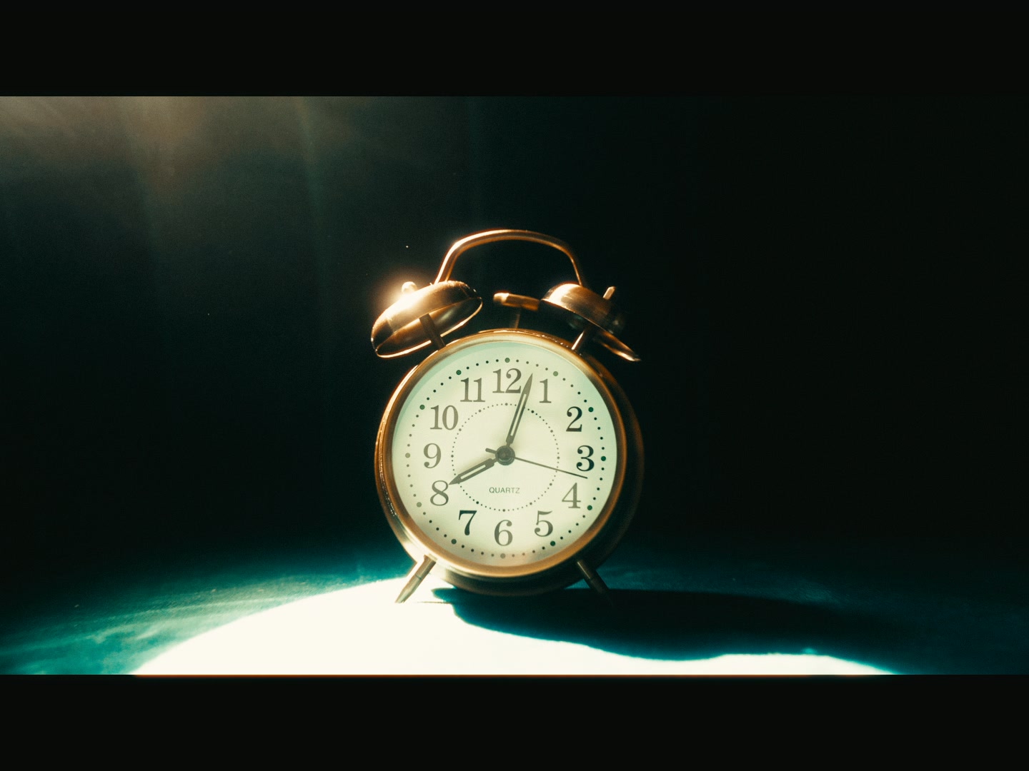 Assis ou debout. Fais-en plus.