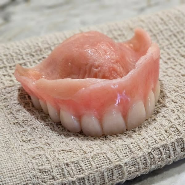 Lisez ceci si vous portez un dentier