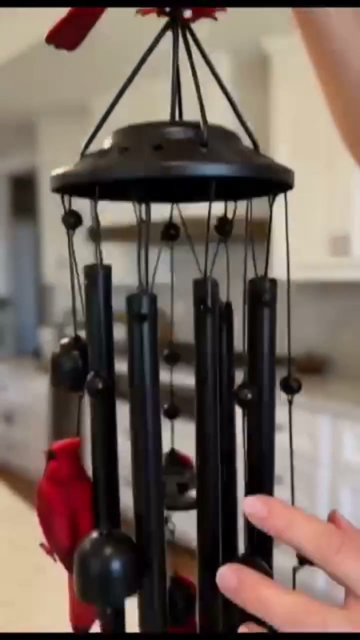 Vintage Colorful Hummingbird Wind Chime with Metal Tubes and Bells