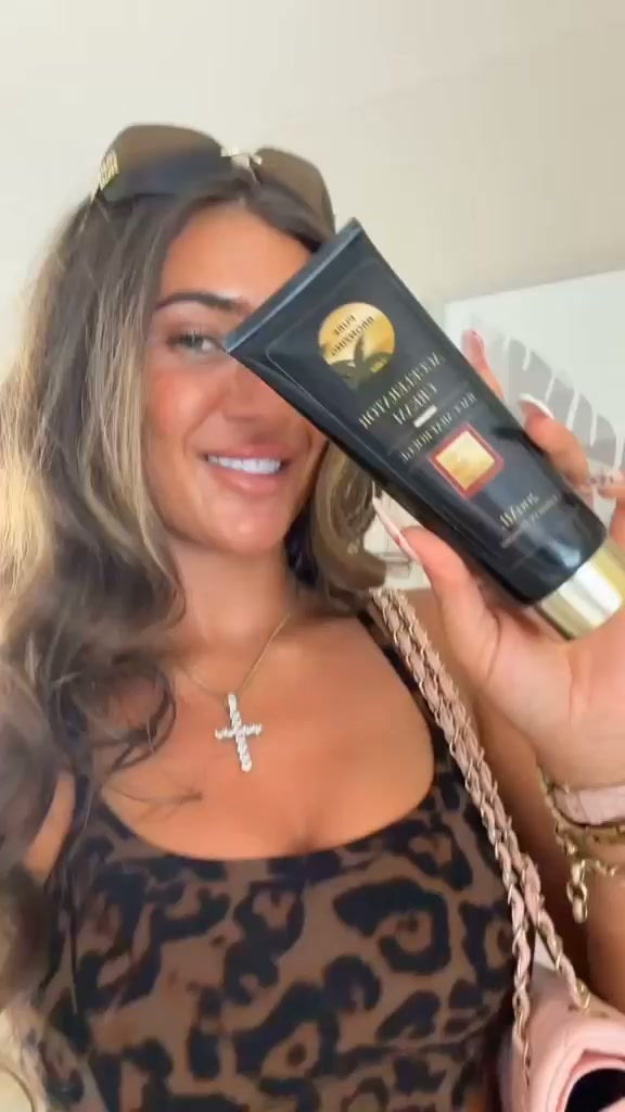 GET YOUR TAN ON — SHOP PURE BRONZING