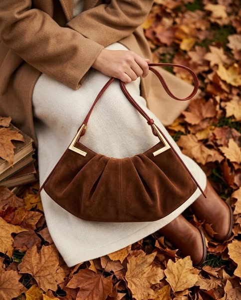 Fall's favorite bag