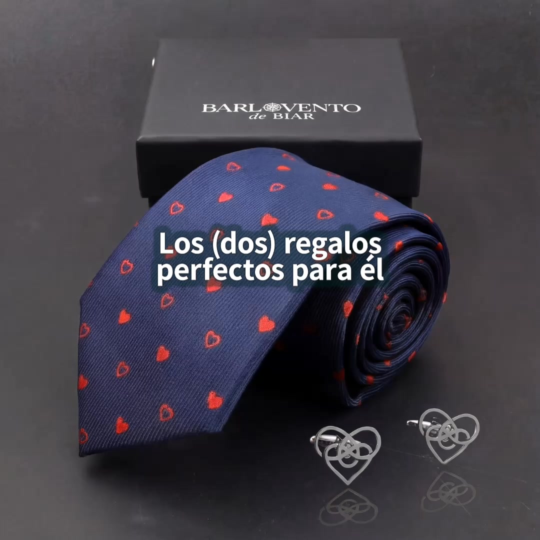 Unos gemelos de obsequio con cada corbata, o al comprar un par, el segundo es de cortesía.