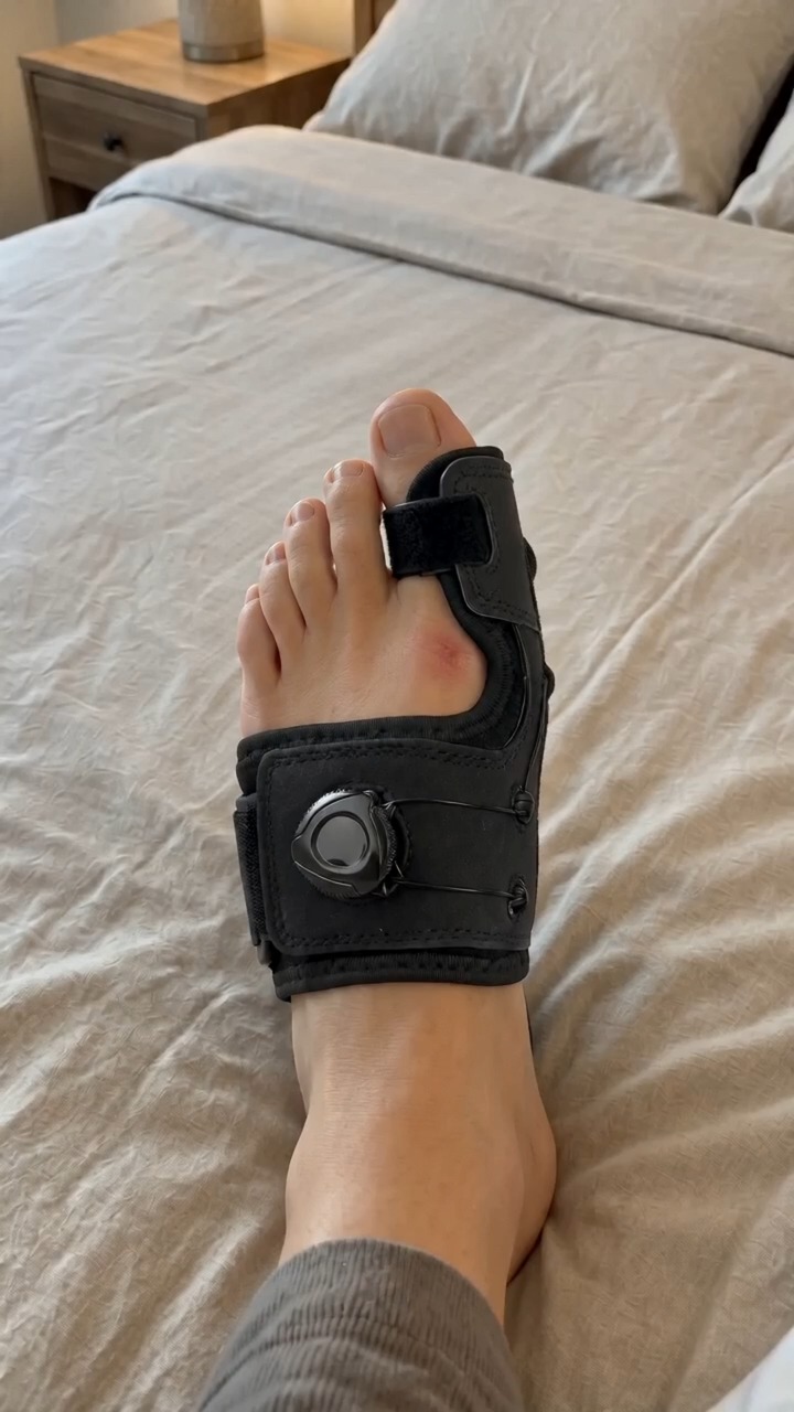Adjustable Bunion Corrector