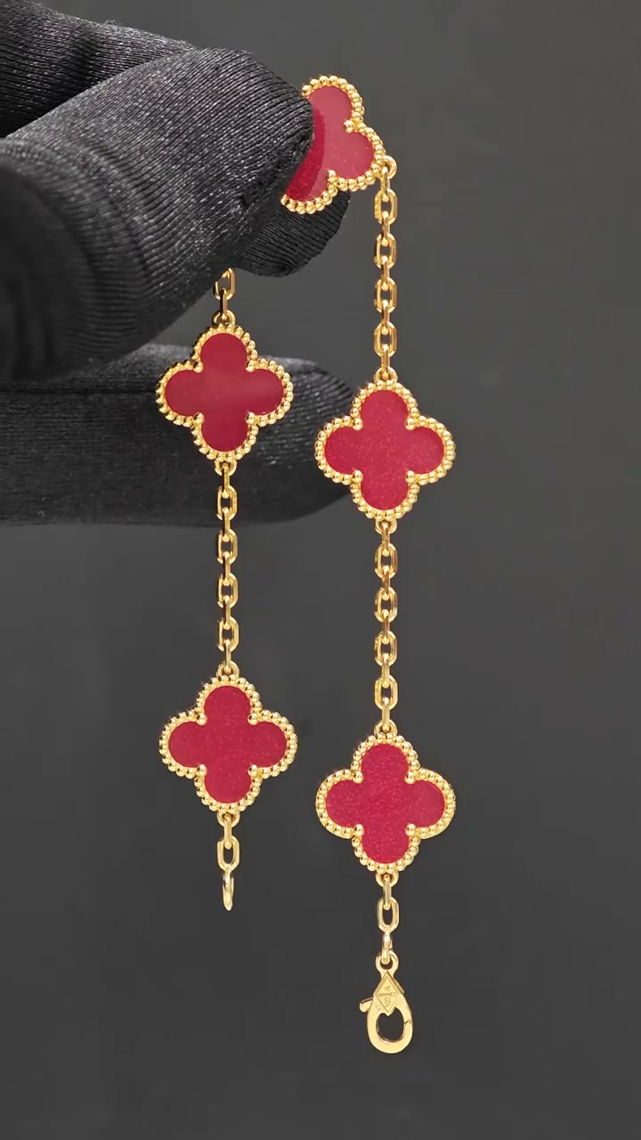 Jewelry That Gets Compliments