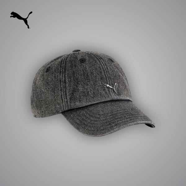 Gorra WARDROBE ESS Metal Dad