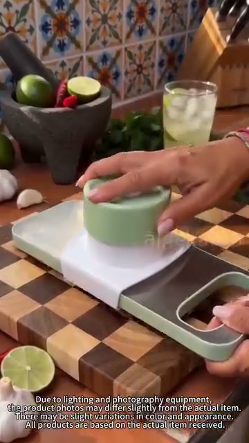You know that moment when you're slicing veggies and your fingers start feeling a little TOO close to the blade? This slicer fixes that — wi