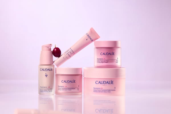 Meet the New Generation of Peptide-Powered Firming Skincare