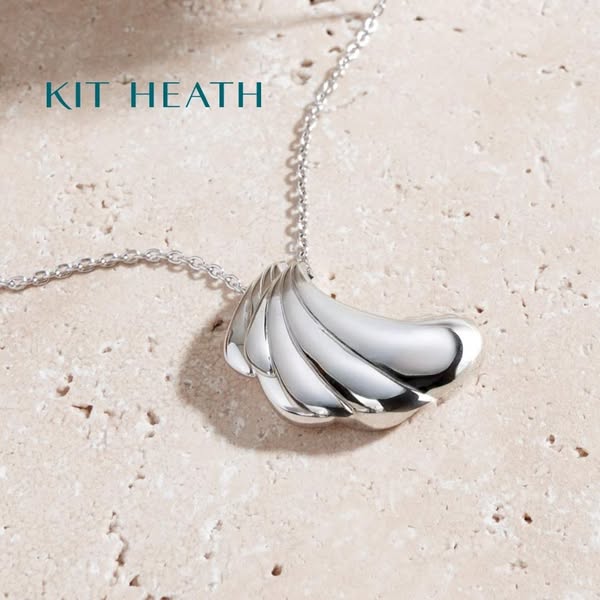 Love Silver, Love Kit Heath