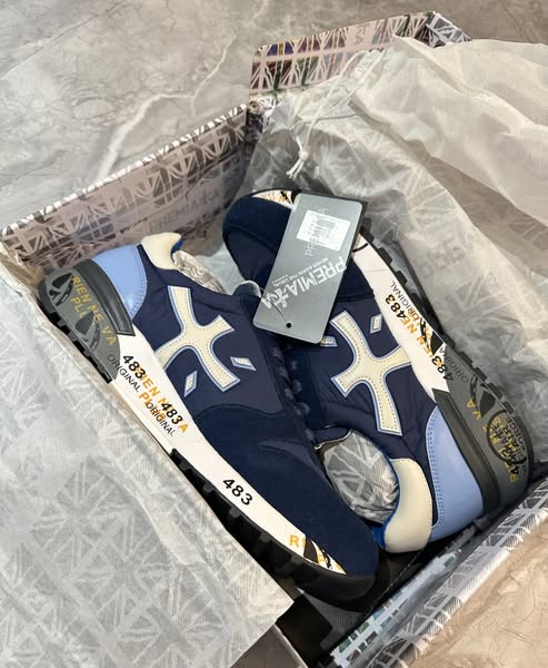 Premiata · Diseño italiano y comodidad diaria
