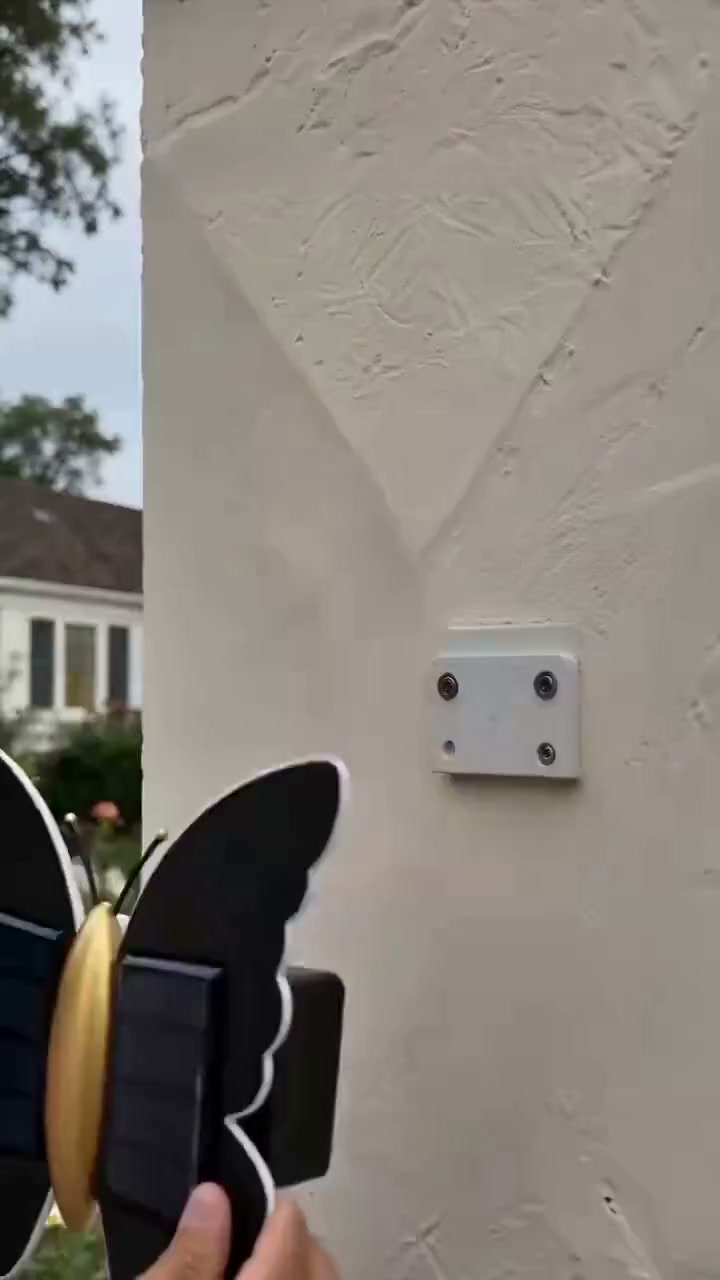Anúncio de Moisere us