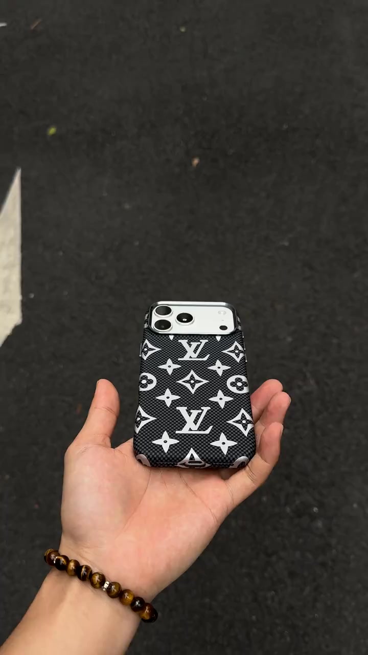 Anúncio de Mocaco Phone Case