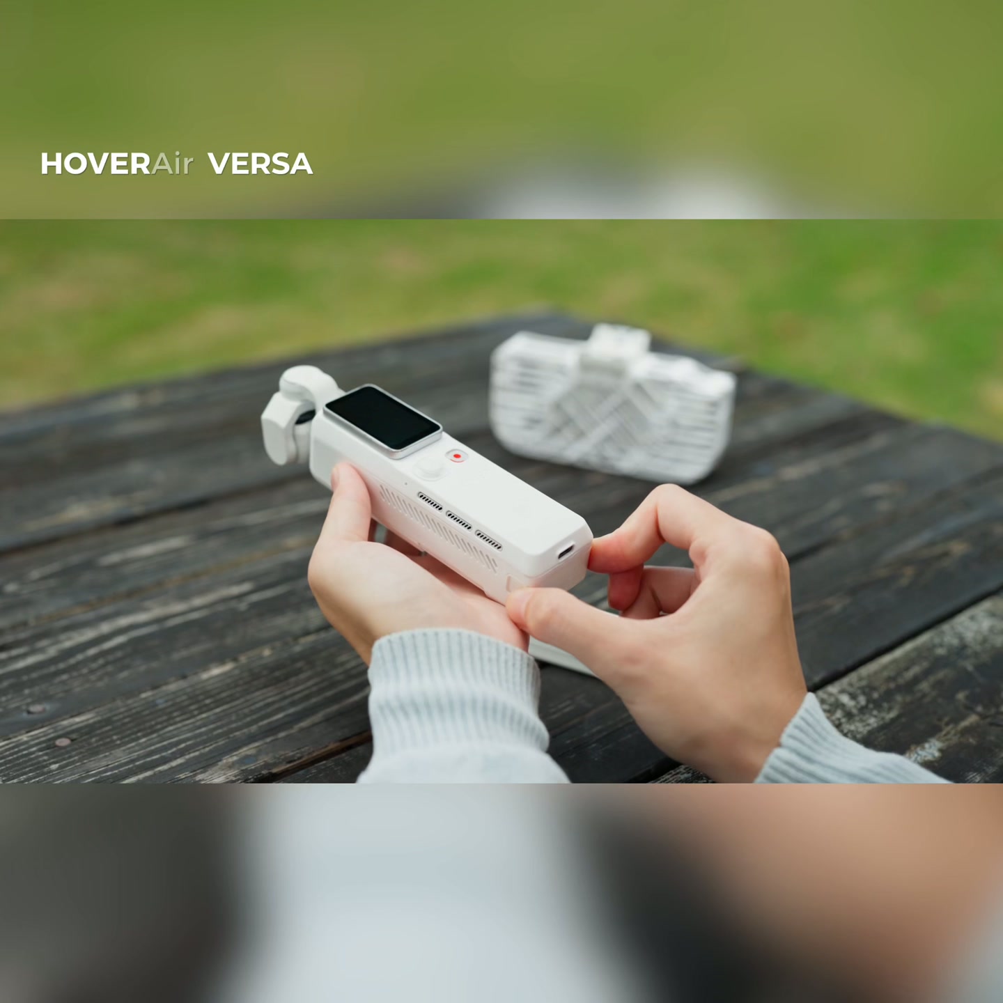 HOVERAir VERSA: This Pocket Camera Can Fly