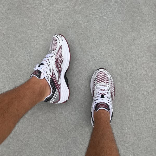 Saucony ProGrid Omni 9 OG White Maroon — View 1