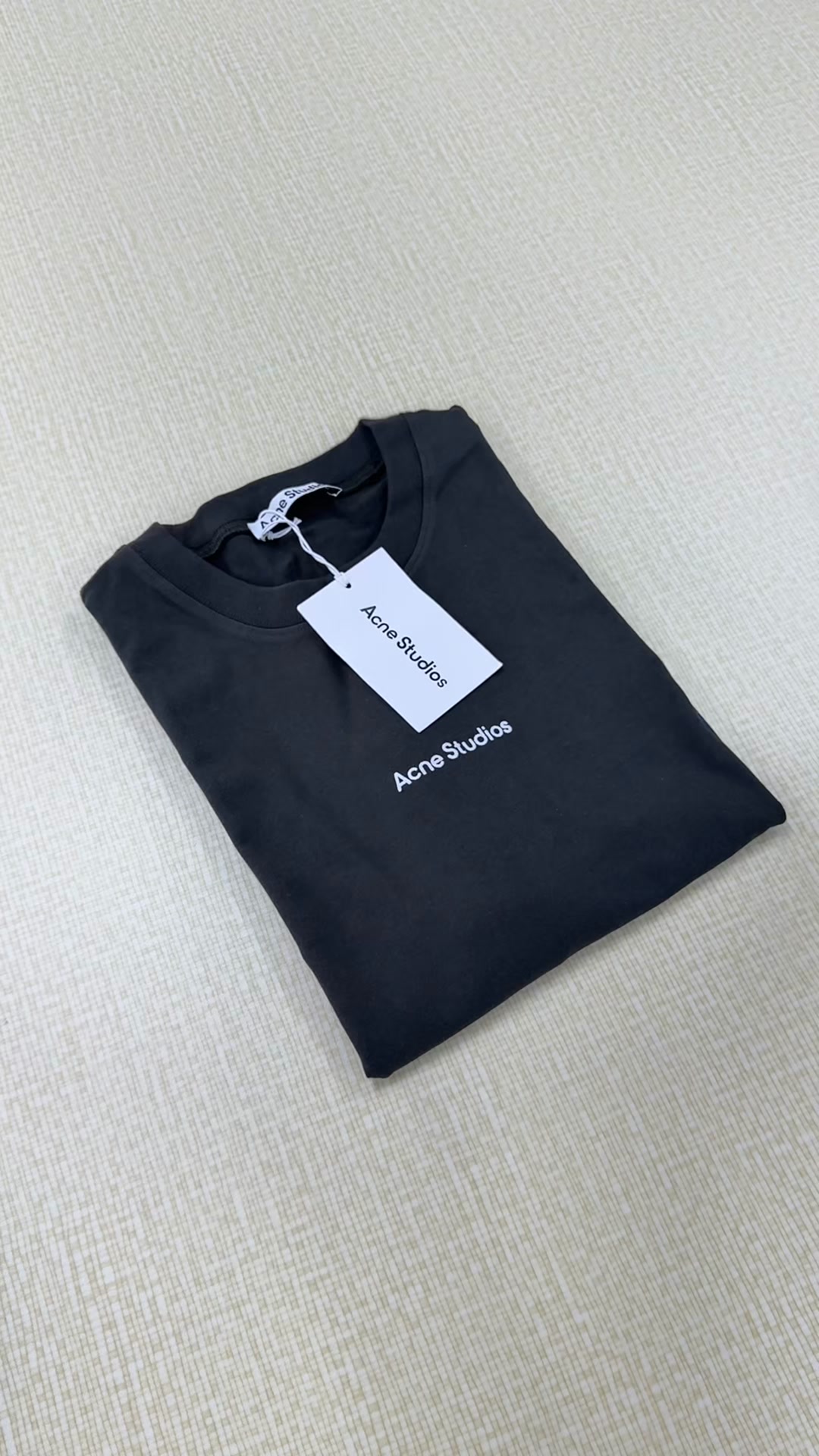 10% OFF + Free Shipping