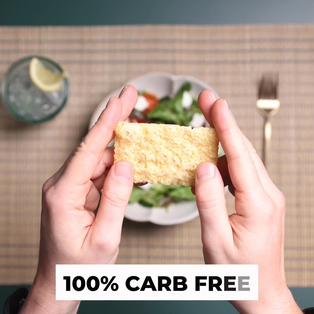 Keto Cheese Crackers