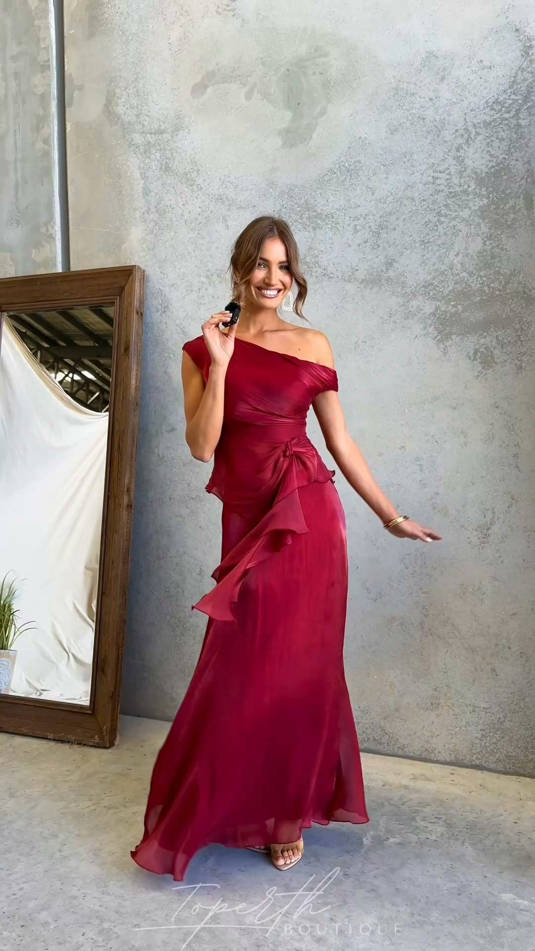 The Off-Shoulder Set They'll Remember