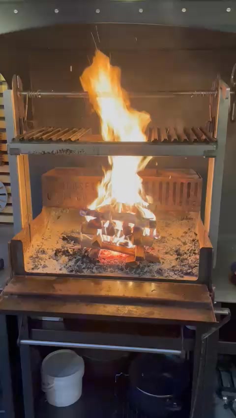 Choose Namibian Hardwood