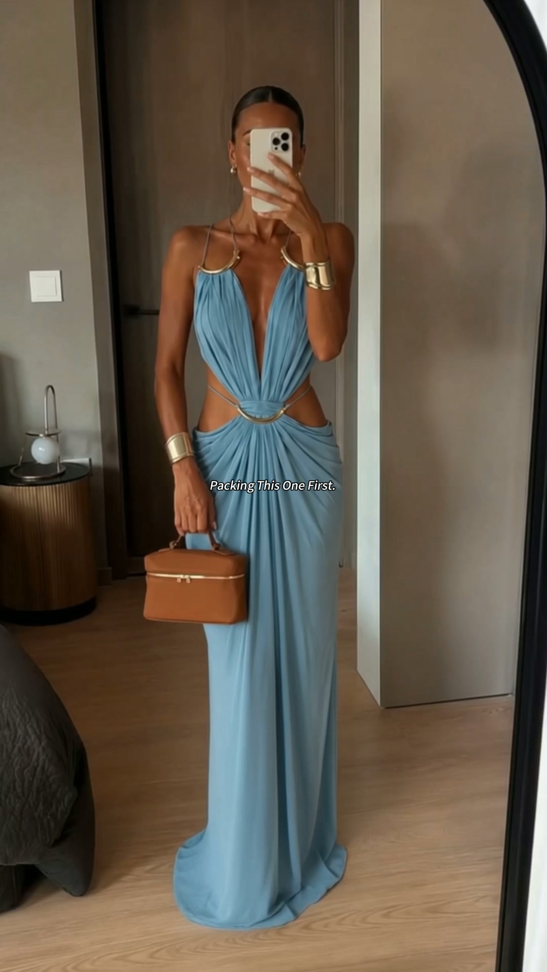 The Backless Dress of 2026