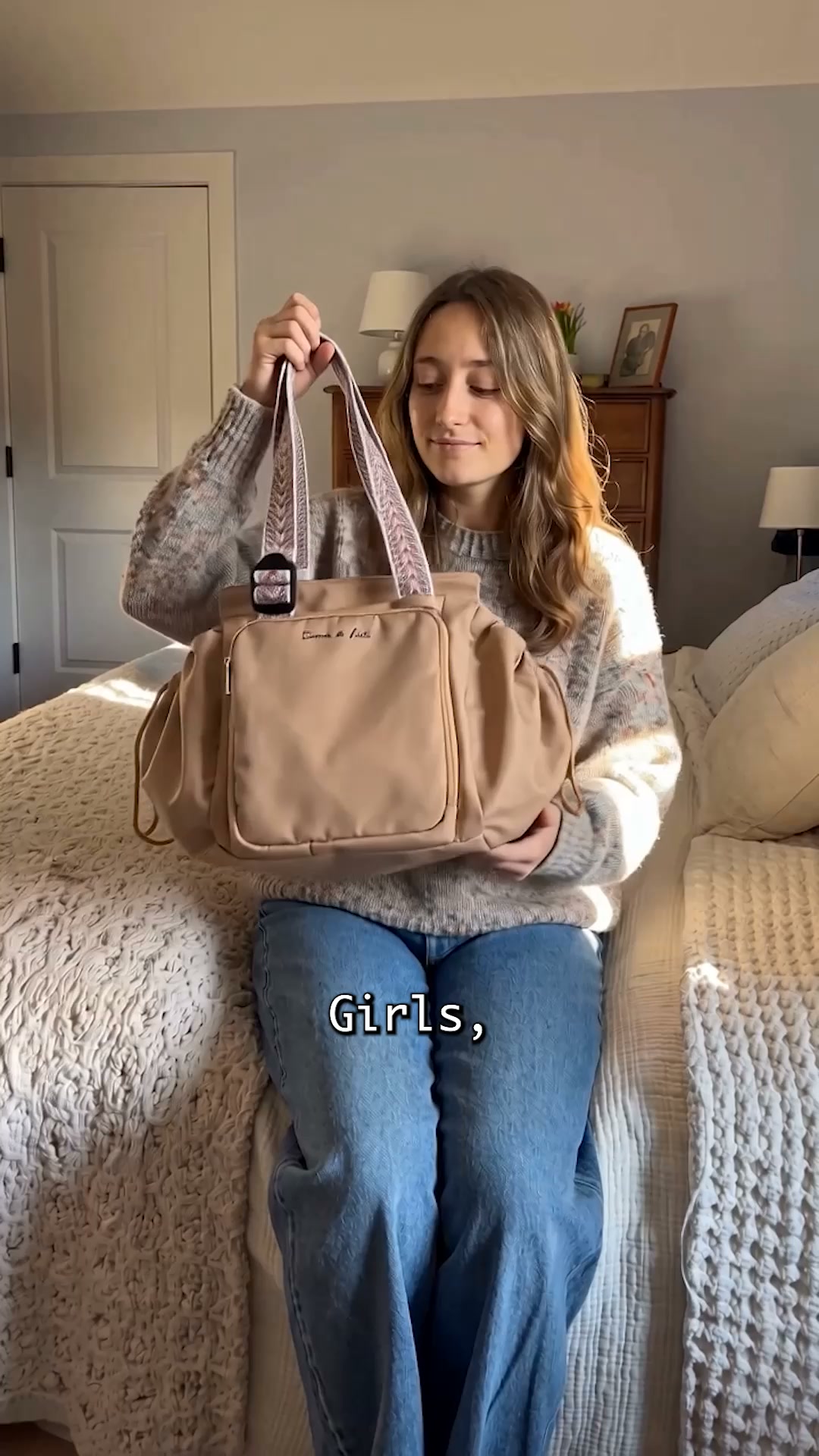 One bag. 15 compartments. Nothing at the bottom.