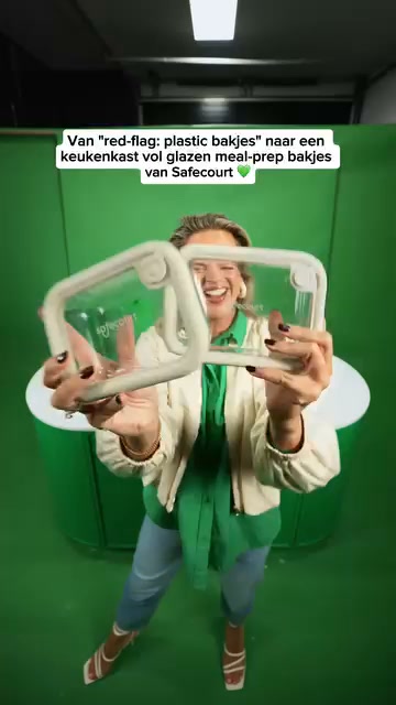 11 glazen bakjes – deksels ook van glas
