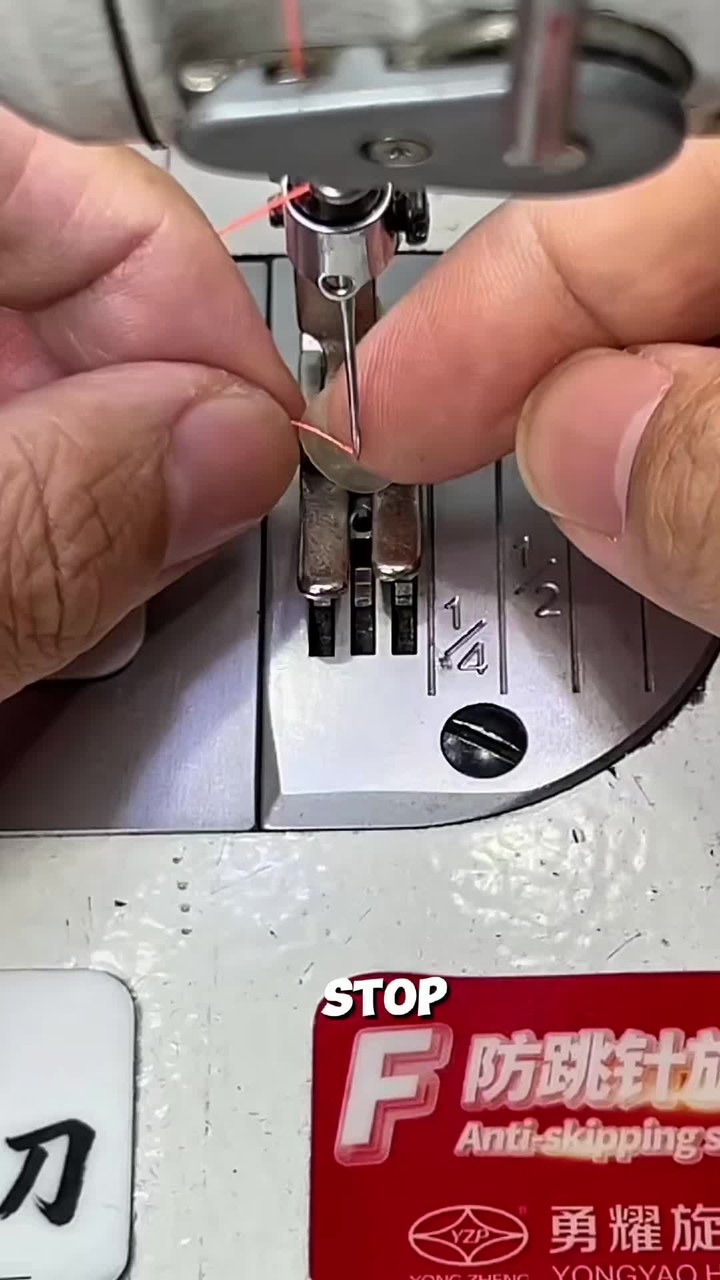 4-in-1 Needle Threader
