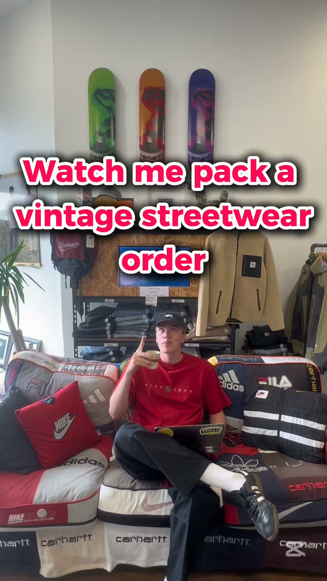 Vintage & Deadstock, Hand-Picked