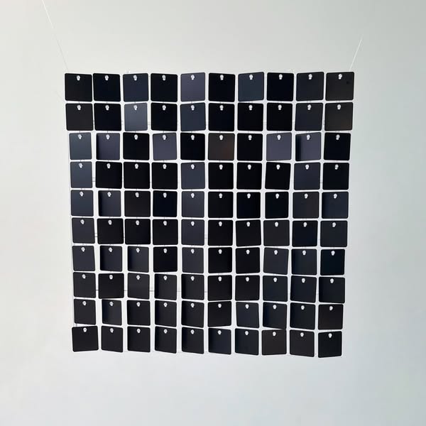 Ścianka cekinowa , panel matowy czarny, dekoracja, tło na urodziny, 30cm x 30cm
